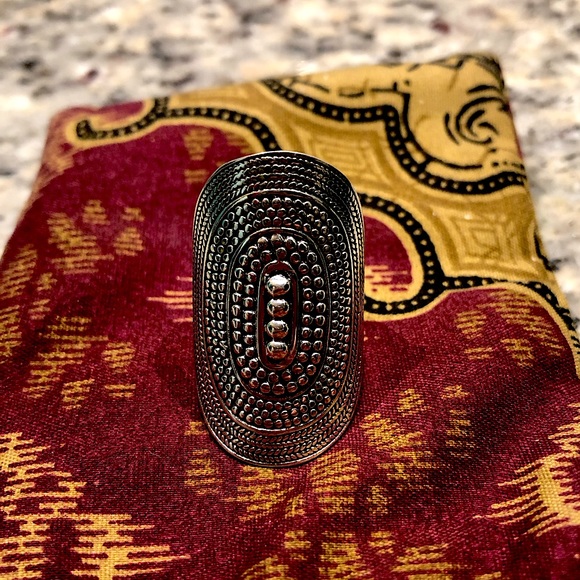 Sterling Silver Oval Cocktail Ring from Bali - Picture 1 of 4